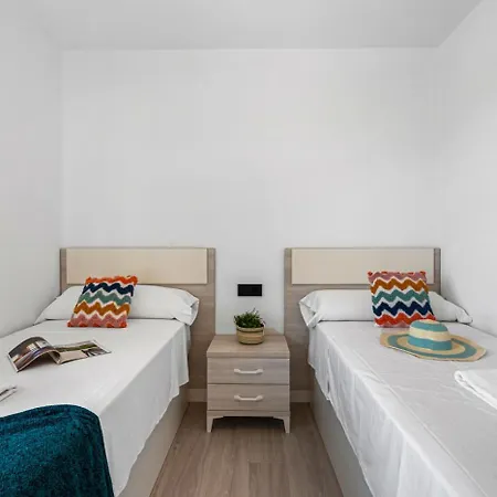 Alexia Bobi - Plusholidays Apartment Calp